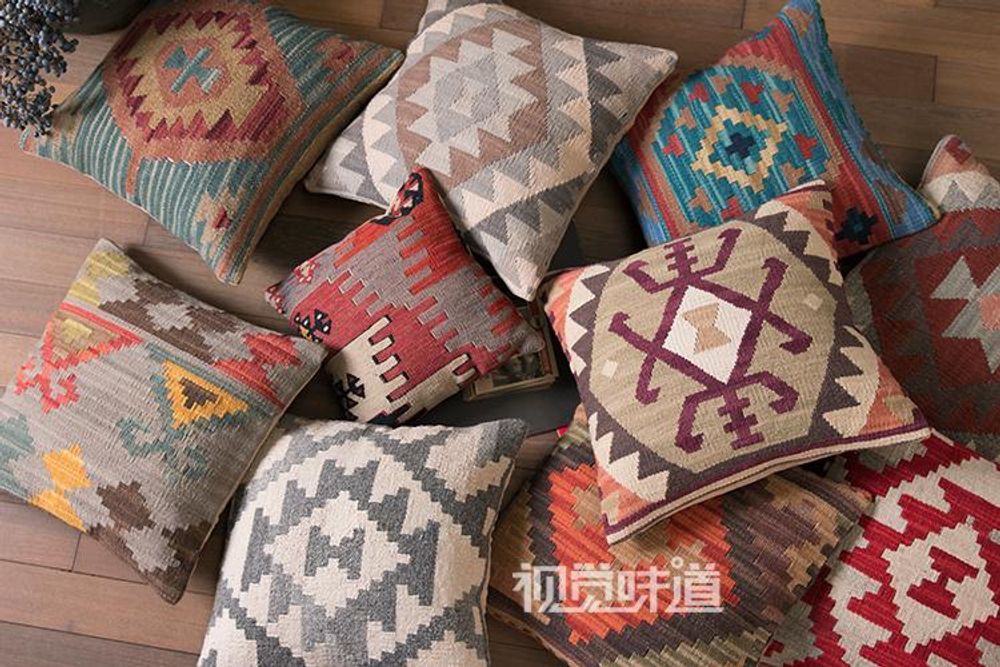 Coussins - Housse de coussin kilim - MISS CUCCI HANDMAND RUG&KILIMS