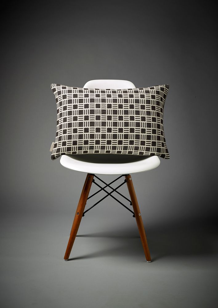 Fabric cushions - The Alex cushion collection - ANNA-LISA SMITH