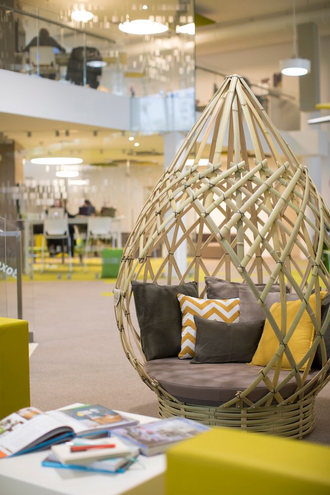 Office seating - "Goutte" Cocoon - DEAMBULONS