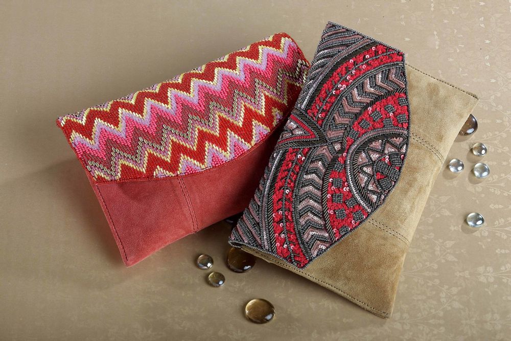 Bijoux - FASHION ACCESSORIES - MAGIC OF GIFTED HANDS