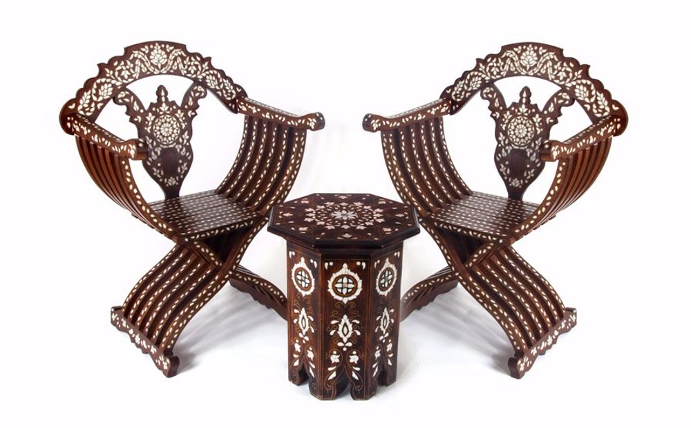 Chaises - ensemble unique de 2 sièges et table - HELENA WOOD ART