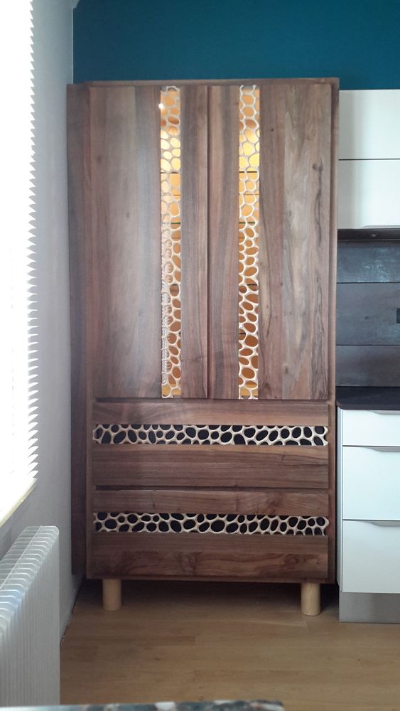 Sideboards - Sculptured piece of furniture to walnut and ash tree - SÉBASTIEN PANIS