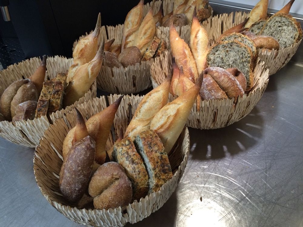 Platter and bowls - Bread baskets - SÉBASTIEN PANIS
