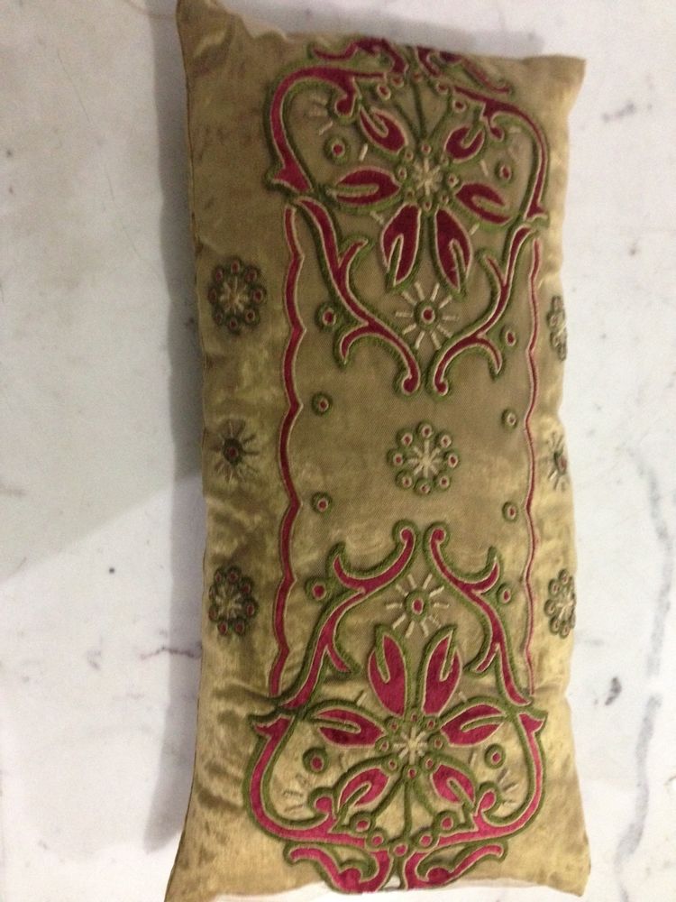 Fabric cushions - Decorative Cushions / Runners - PASSIONHOMES BY SARLA ANTIQUES