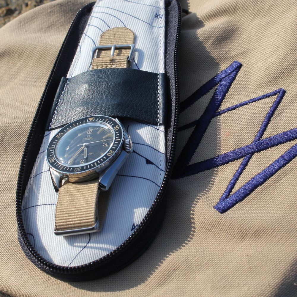 Montres et horlogerie - Voyageuse GENEVA - AVEL & MEN