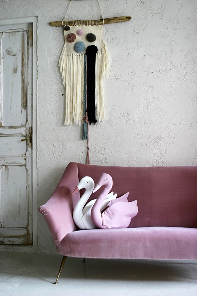 Children's bedrooms - SWAN CUSHION - ILA Y ELA