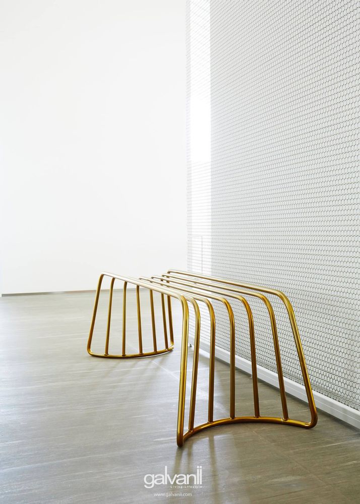 Bancs - CONTOUR - GALVANII