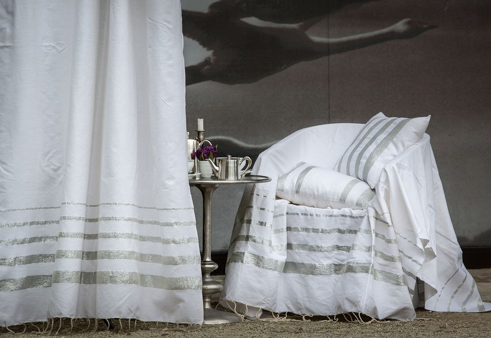 Rideaux et voilages - Rideau modulable prêt à poser blanc et rayures décroissantes argent IS2 - FOUTA FUTEE