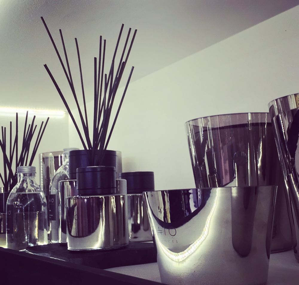 Objets de décoration - IZAIO FRAGRANCES - IZAIO FRAGRANCES