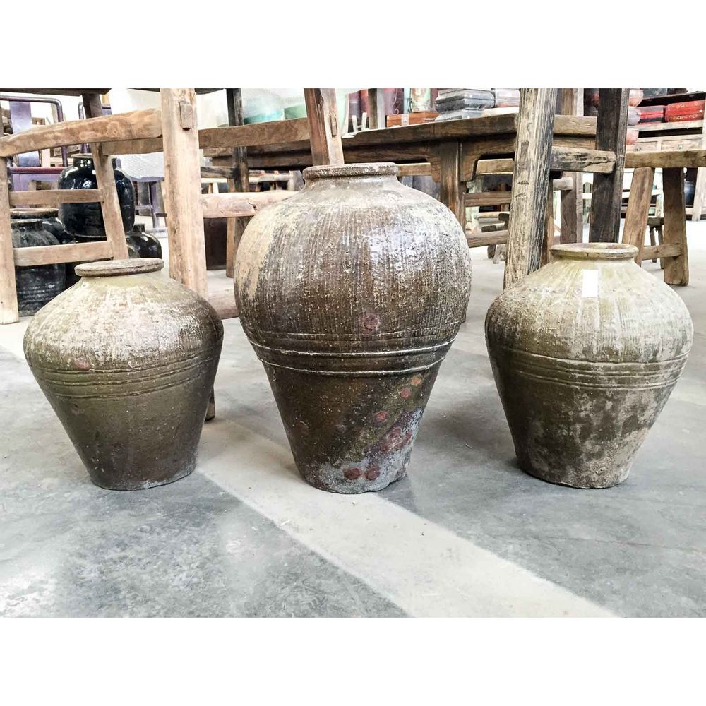 Pottery - Olive Green Storage Jars - THE SILK ROAD COLLECTION