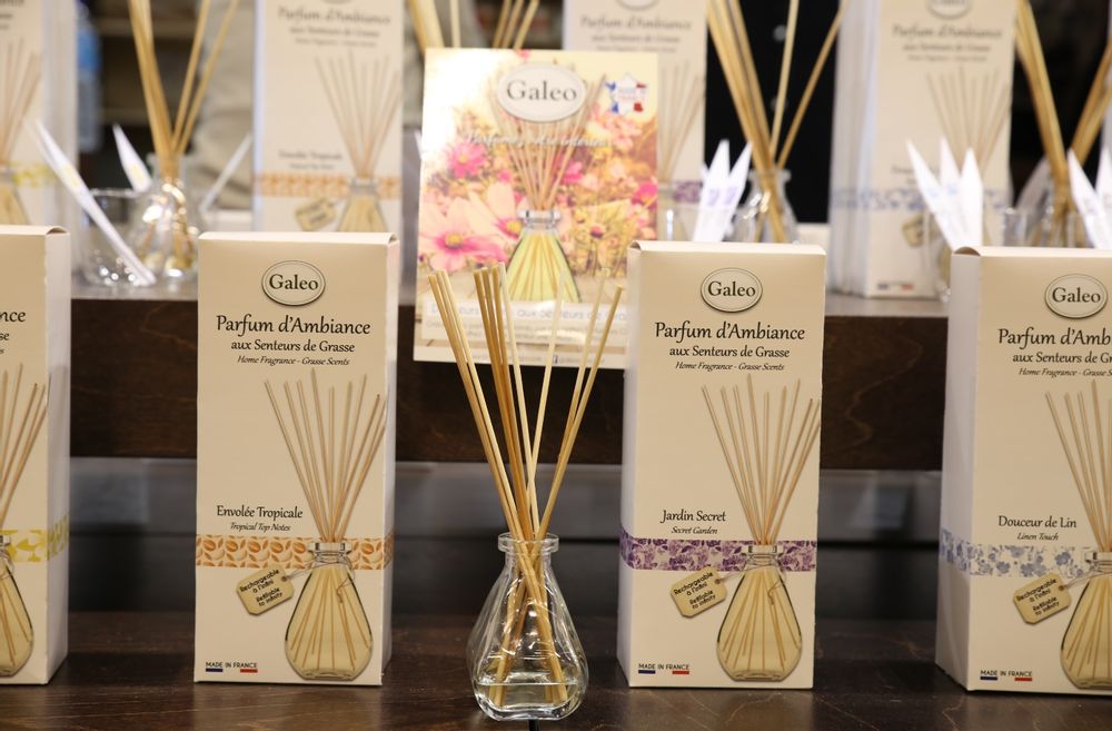 Scent diffusers - Fragrances Diffusers and Oils Scents - GALEO