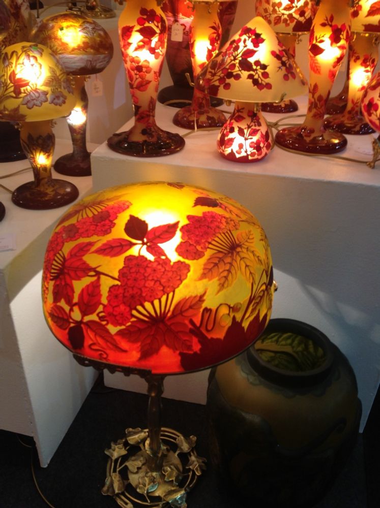 Verre d'art - Lampes style Gallé, verre gravé multicouches, Art Nouveau - TIEF