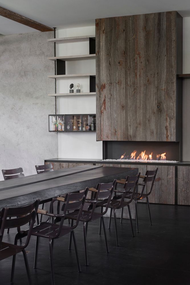 Escaliers - Dr. Vee - DIRK COUSAERT