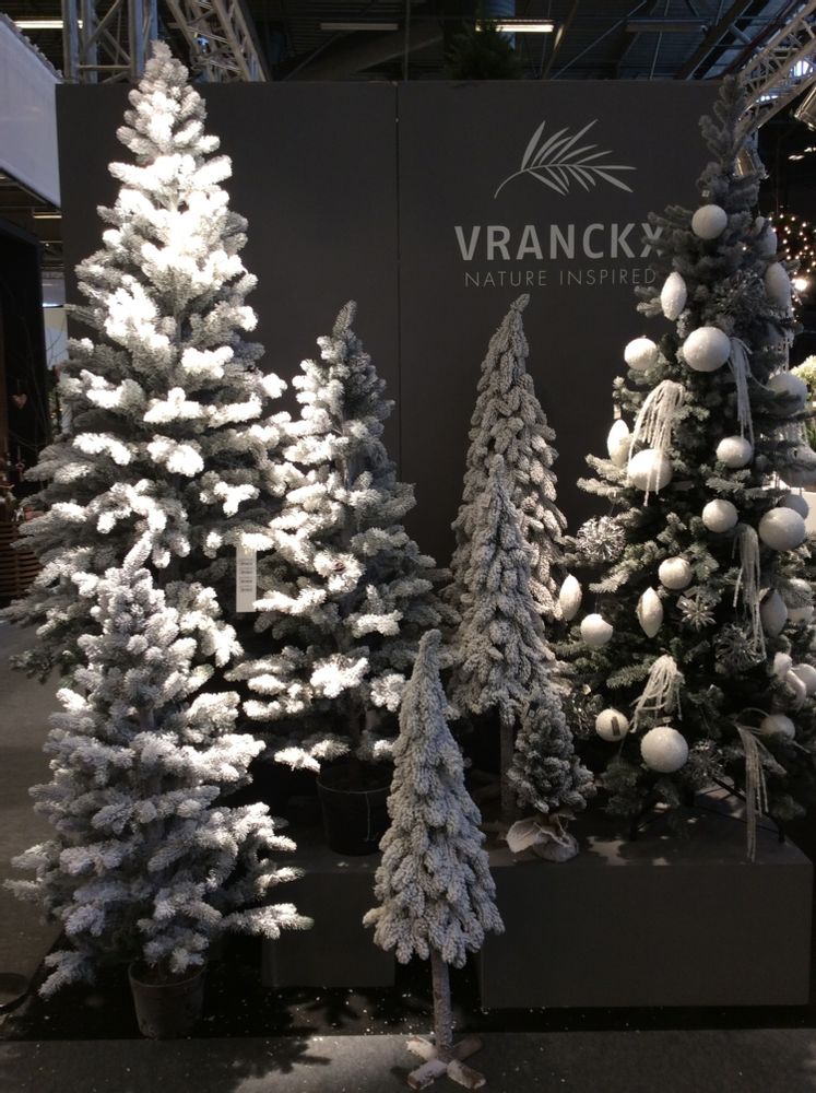 Christmas garlands and baubles - Christmas trees - VRANCKX - NATURE INSPIRED