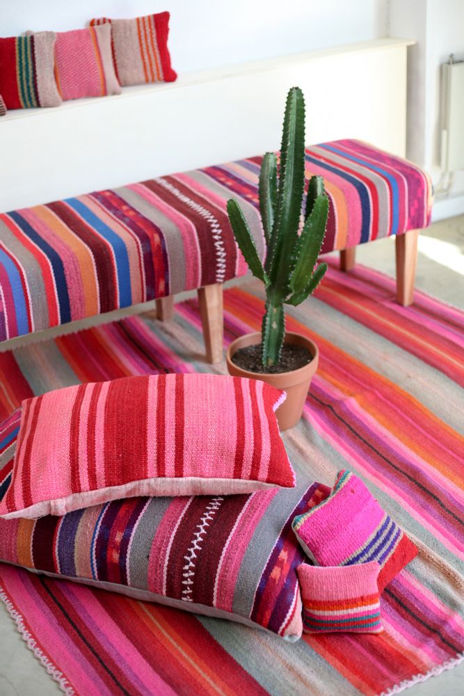 Cushions - CUSHIONS - TRHANDY // ANDI ART