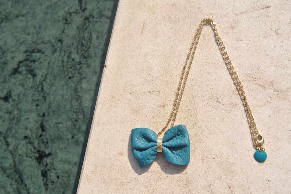 Jewelry - leather necklace - LITTLE MADAME