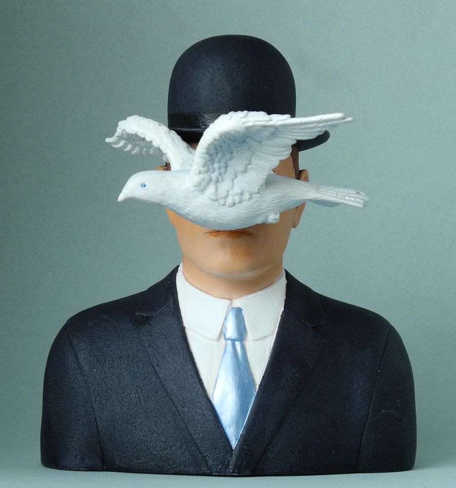 Sculptures, statuettes et miniatures - Magritte Homme&Pigeon - RECIDIVE-PARASTONE