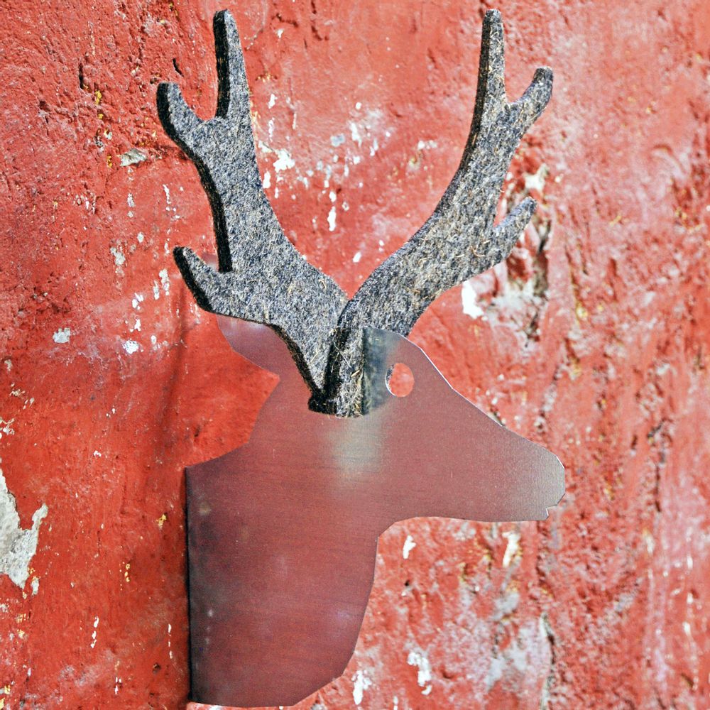 Other wall decoration - Reindeer head, galvanised metal + felt - UN ESPRIT EN PLUS