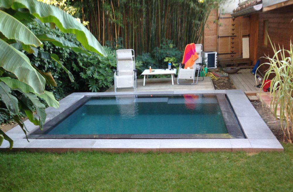 Piscines extérieures - Margelle de piscine en U contemporaine - ROUVIERE COLLECTION