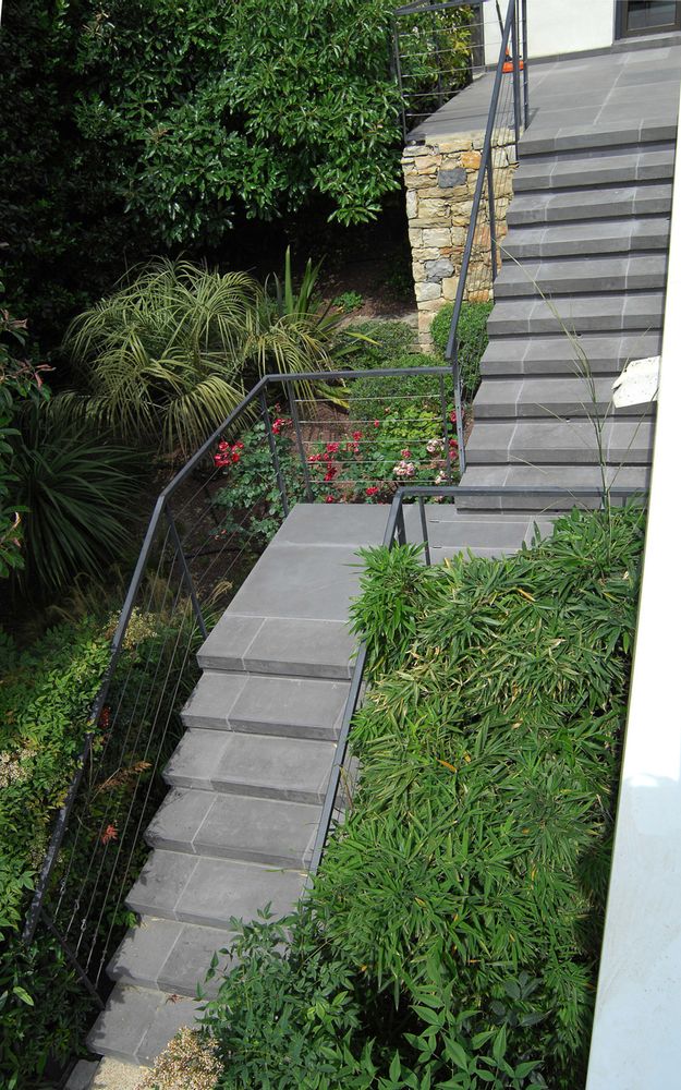 Staircases - On demand stairs and steps - ROUVIERE COLLECTION