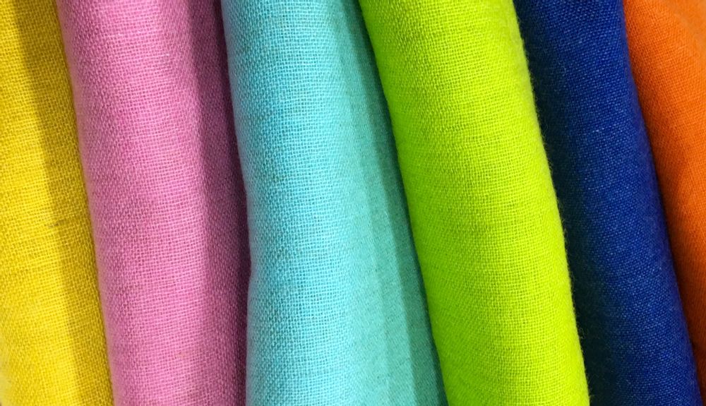 Foulards et écharpes - Les CASHMERES AUTHENTIQUES - BYDINA - PARIS