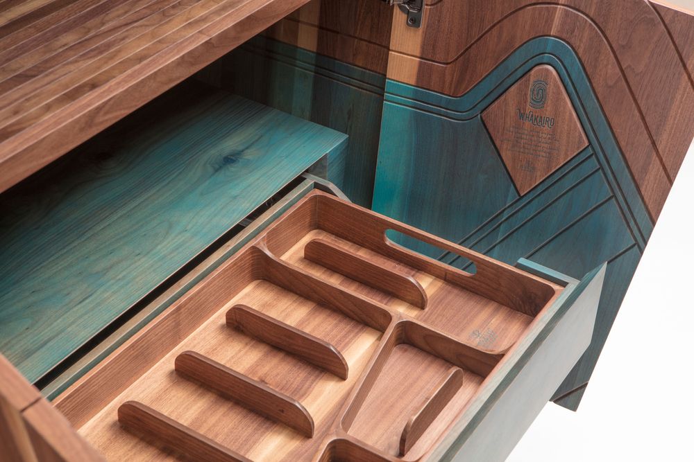 Sideboards - Whakairo Sideboard - ALMA DE LUCE