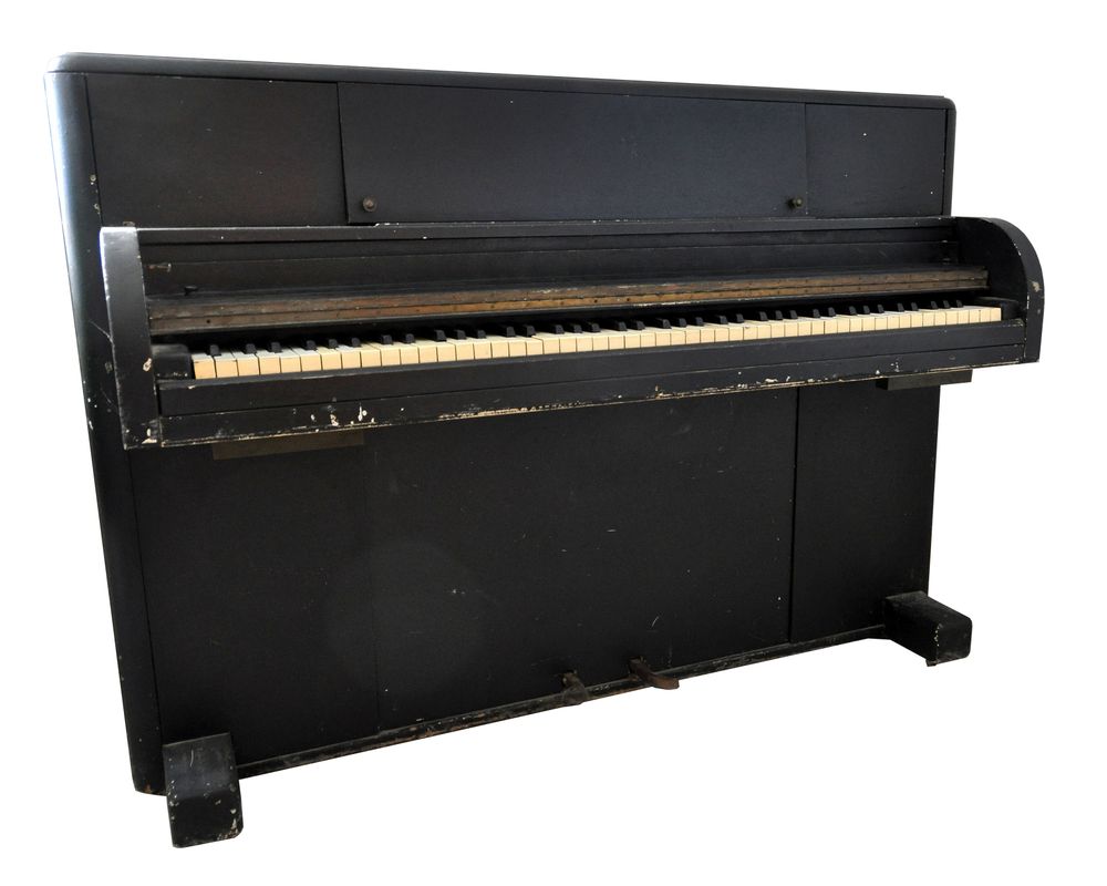 Pianos - PIANO VICTORY - PIANOS HANLET
