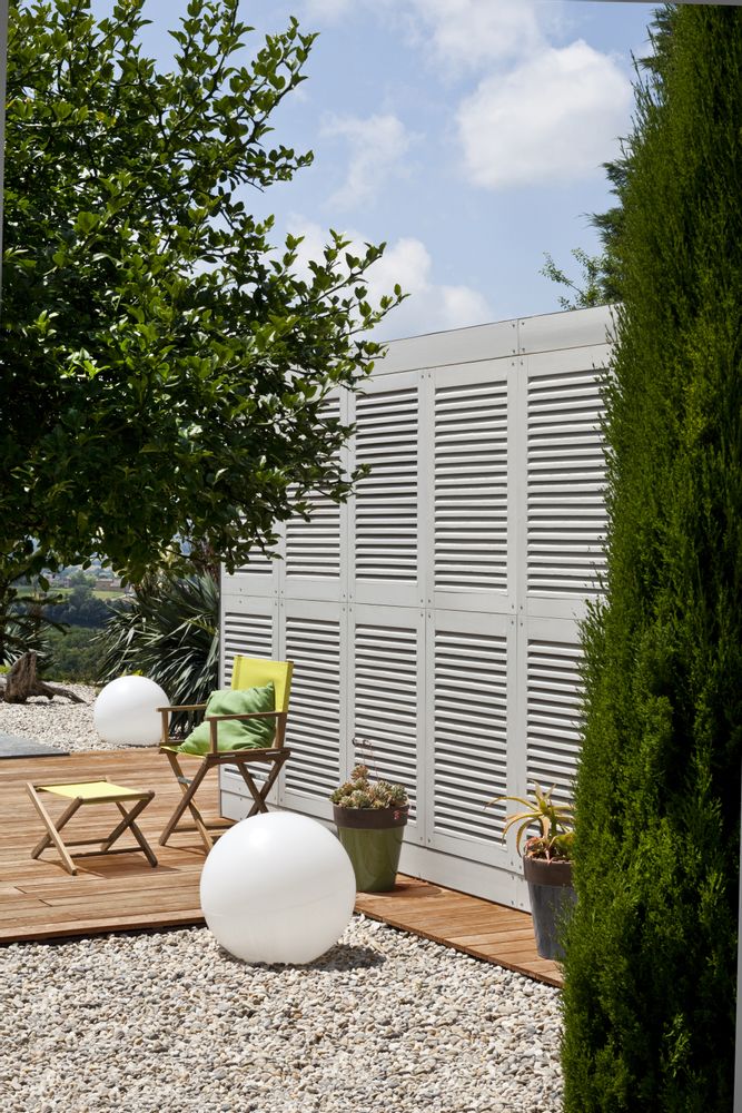 Outdoor decorative accessories - Wood in the air of time - V33 - OUTDOOR WOOD PRODUCTS
