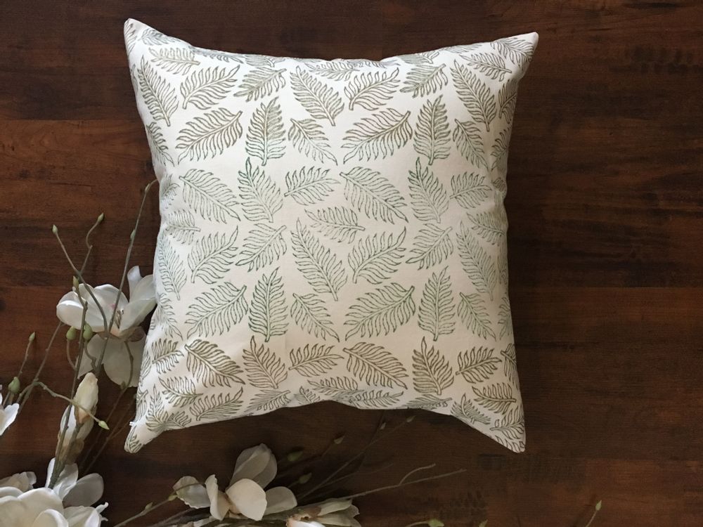 Fabric cushions - Glowing Foliate Cushion Cover - THE INDIAN PICK