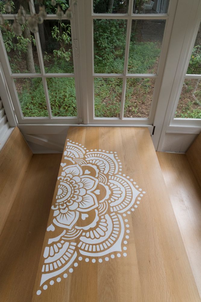 Autres décorations murales - Mandala Yoga stencil - IBIZA STENCILS