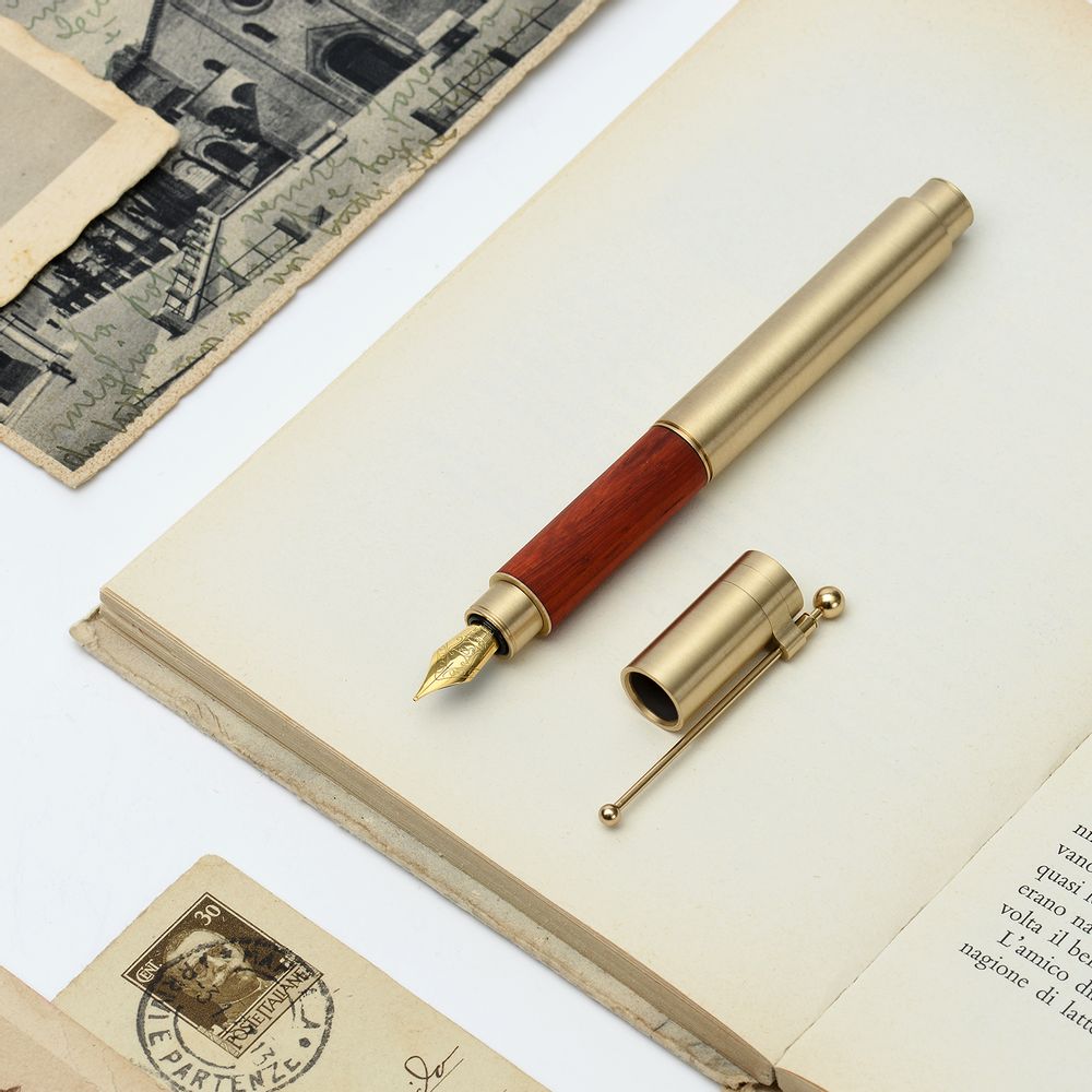 Papeterie bureau - Timeless series.Timeless Fountain pen - EY-PRODUCTS