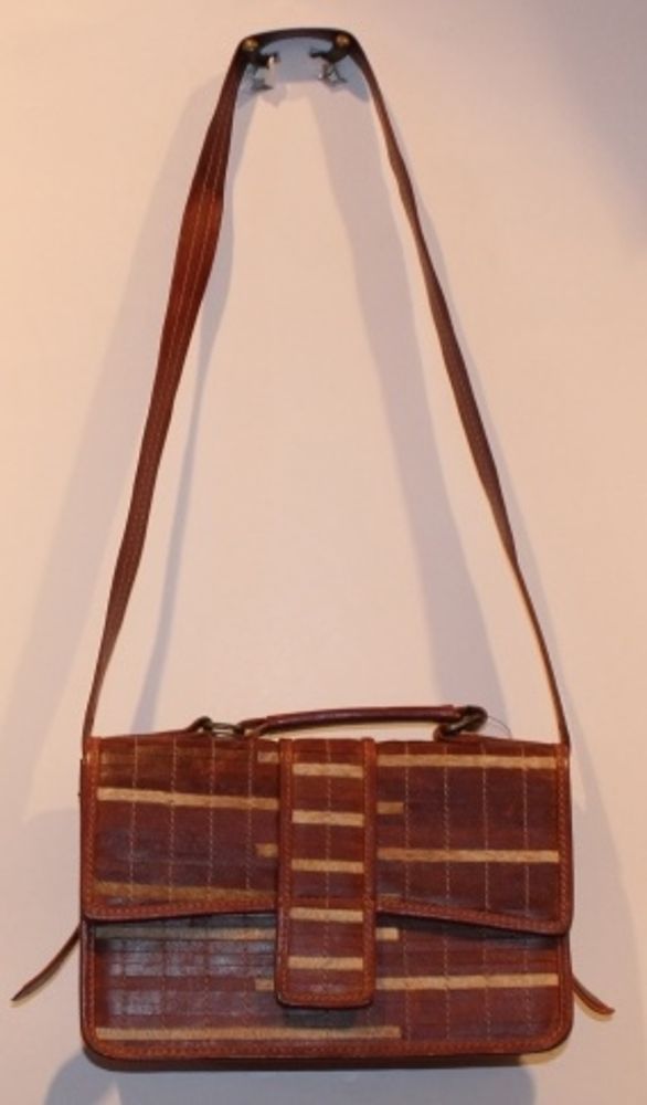 Bags and totes - RUG ,BAG,CUSHION - H.S. EXPORTS