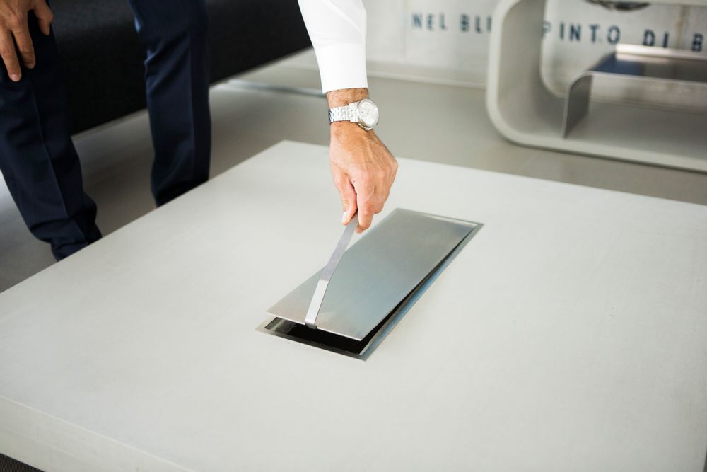 Tables basses - TABULA IGNIS Table de salon en béton avec ou sans cheminée éthanol - CO33 EXKLUSIVE BETONMÖBEL