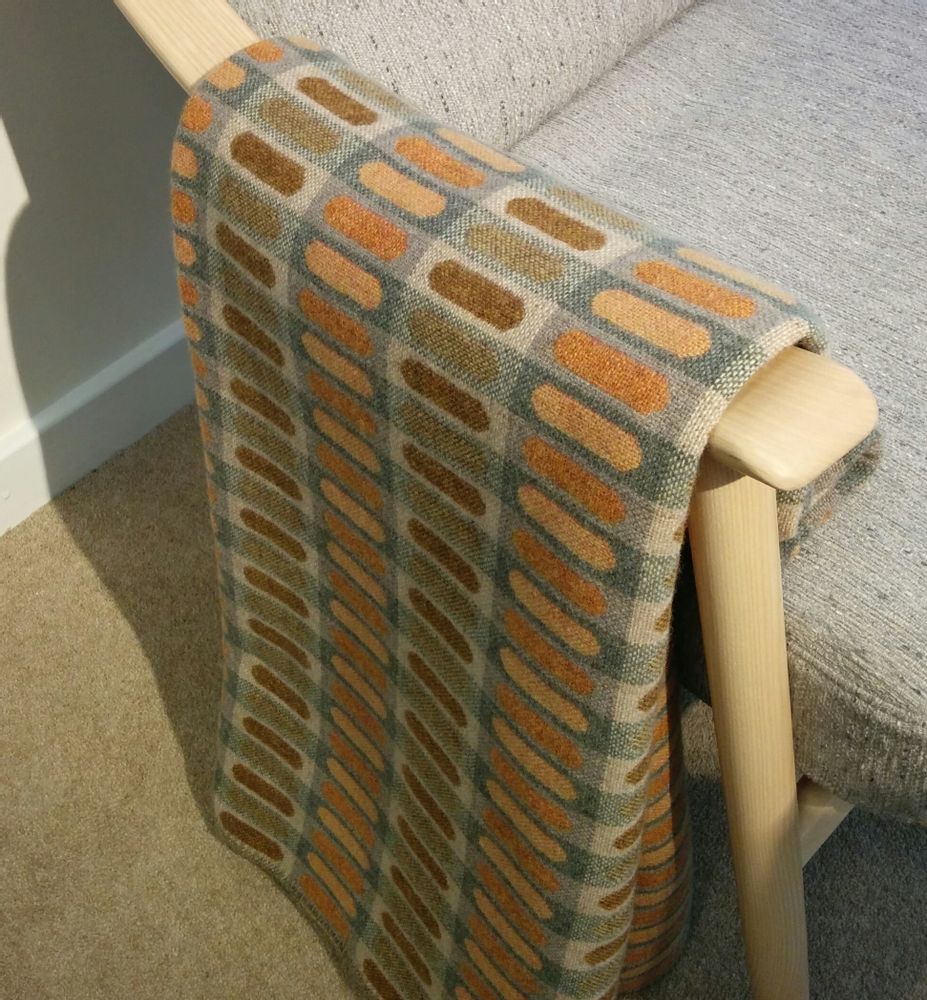 Plaids - Demi Throw - CHALK WOVENS (UK) LTD