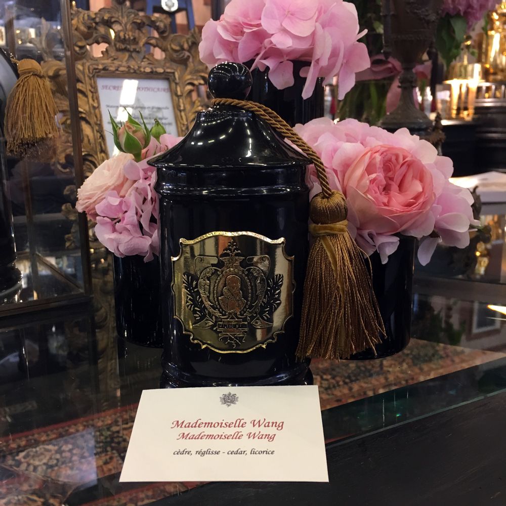Bougies - Bougie format Pot d'Apothicaire en porcelaine de Limoges - SECRET D'APOTHICAIRE