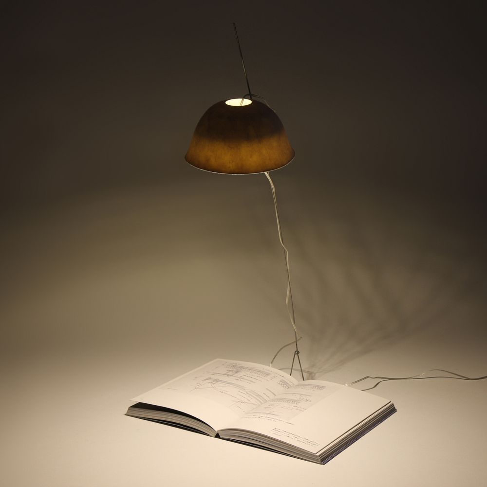Design objects - cappello table lamp - MOLO