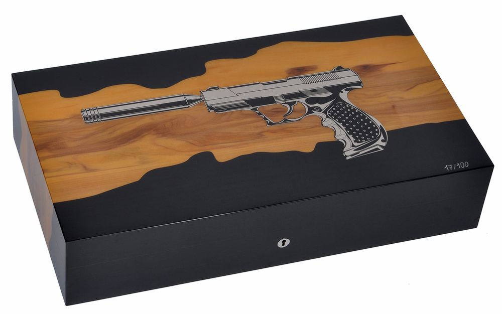 Gifts - "Gun Thriller" collection - ELIE BLEU