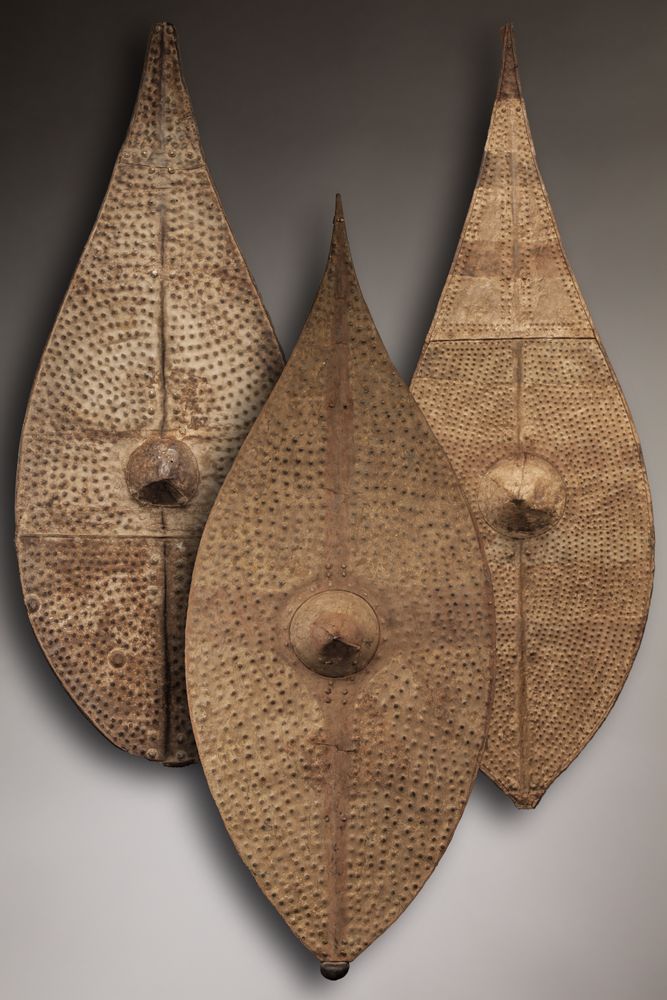 Sculptures, statuettes and miniatures - African Shields - KANEM