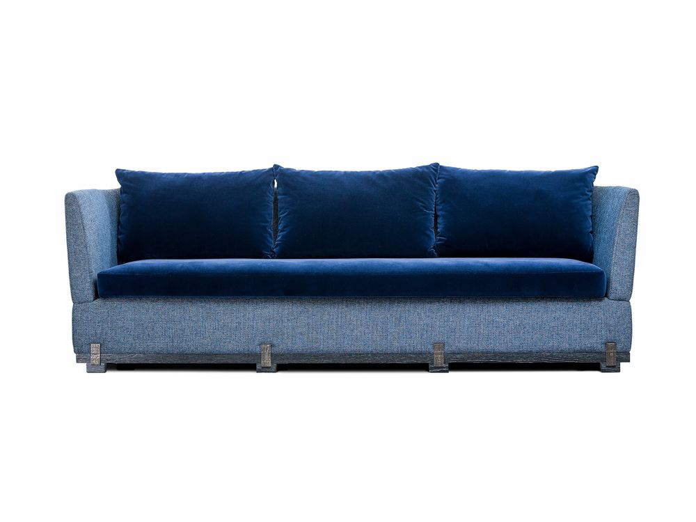 Sofas for hospitalities & contracts - Ida Sofa Base In Sand Brushed Black Oak And Bronze Details. - DUISTT