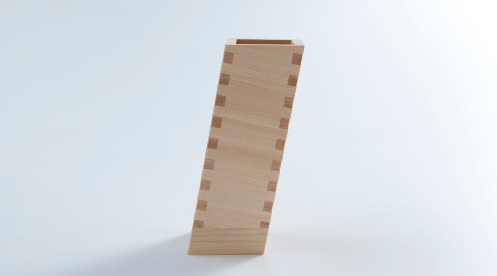 Objets design - Leaning Hinoki Sake set - OHASHI
