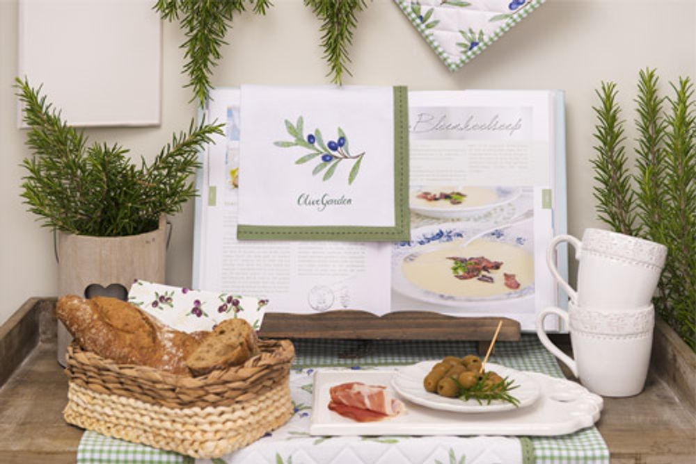 Table cloths - Table Runner - CLAYRE & EEF B.V.
