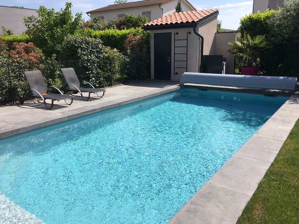 Piscines extérieures - Margelle de piscine en L - ROUVIERE COLLECTION