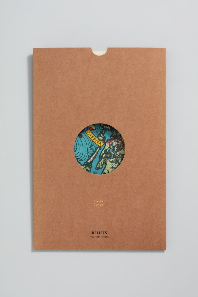 Other wall decoration - Old Maps: Nostalgic Geography - RELIEFS ÉDITIONS