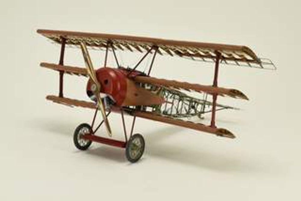 Customizable objects - 20350 Fokker Dr.1 Red Baron1/16 - ARTESANIA LATINA