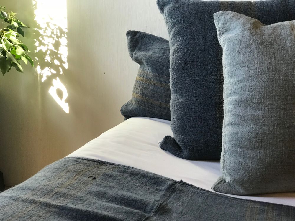 Fabric cushions - Provence Linen Cushions - GOVOU FABRICS