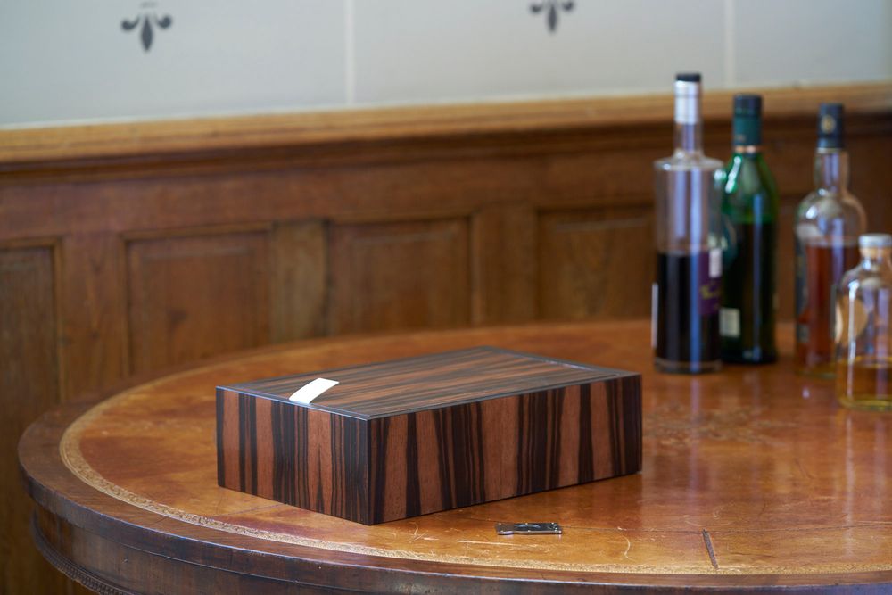 Caskets and boxes - Le Gentleman épicurien - Cigars box, Humidor - LOUIS-MARIE VINCENT