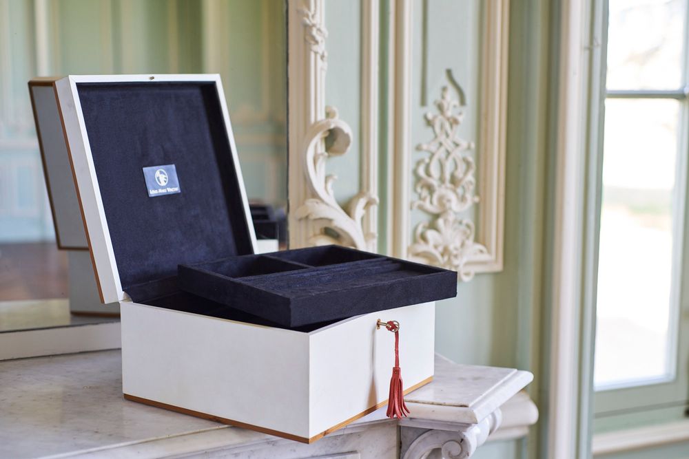 Caskets and boxes - La précieuse Lady - Jewelery case - LOUIS-MARIE VINCENT