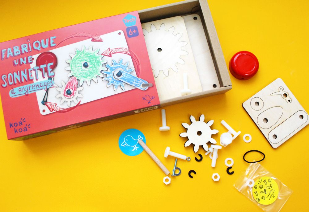 Loisirs créatifs pour enfant - Fabrique une sonnette de porte à engrenages - KOAKOA