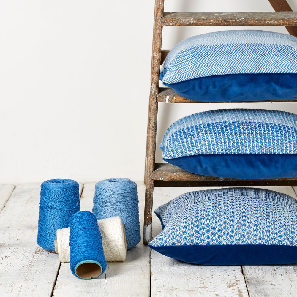 Throw blankets - Whitby Range - ADRIANA HOMEWARES