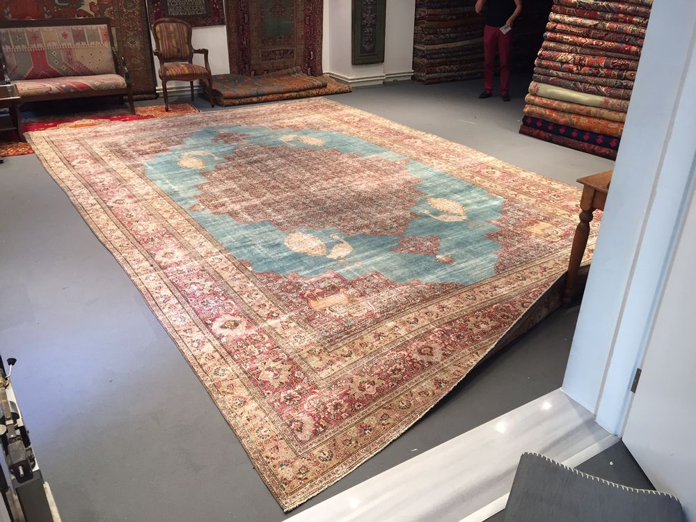 Unique pieces - BİG SİZE CARPETS/TAPİS - ASLAN HALI LTD STİ
